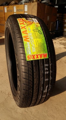 ยางใหม่ปี17 maxxis ipro 225/40r18 สนใจติดต่อ ร้าน ก.เจริญการยางครับ 081-3747940