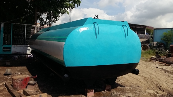 ขาย ถังน้ำมันติดรถ15000ลิตร สวย พร้อมใช้ค่ะ
