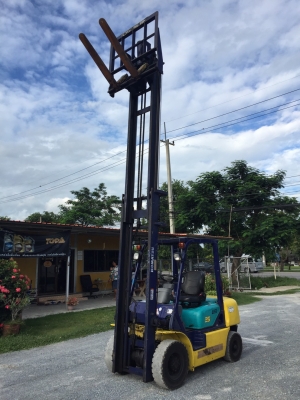 ขาย ฟอร์คลิฟท์ KOMATSU 2.5 ตัน เสาสูง 4.50 เมตร งาฮิ้งตักเทได้ นำเข้าจากญี่ปุ่น โทร.090-986-2521 อ๊อบ