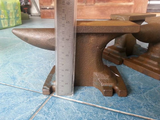 ทั่งช่างทอง เหล็กหล่อตัน ขนาด 5 kg งานเก่า สภาพค้างสต๊อก ทั่งช่างทอง เหล็กหล่อตัน ขนาด 5 kg งานเก่า สภาพค้างสต๊อก