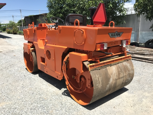 รถบดล้อเหล็ก4ตันHAMMรุ่นDV3.22Hรถนอกนำเข้าไม่เคยใช้งานในไทยสั่นสเทือน2ล้อสภาพดีLine:Jiraroj2909