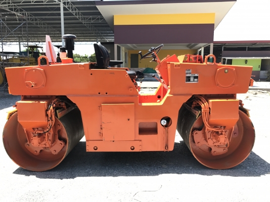 รถบดล้อเหล็ก4ตันHAMMรุ่นDV3.22Hรถนอกนำเข้าไม่เคยใช้งานในไทยสั่นสเทือน2ล้อสภาพดีLine:Jiraroj2909