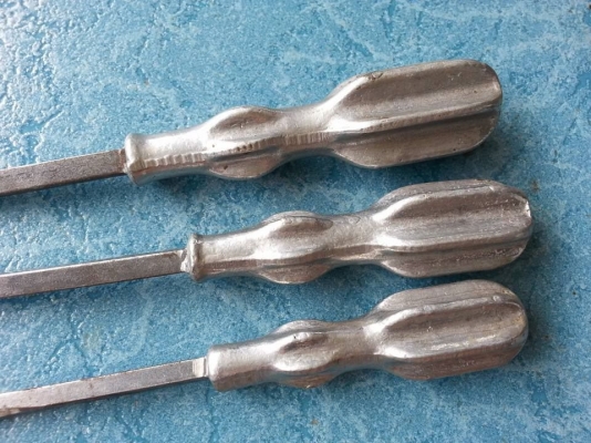 ไขควงด้ามมะเฟือง ทำจากอลูมิเนียม made in Sweden ของใหม่เก่าเก็บค้างร้าน