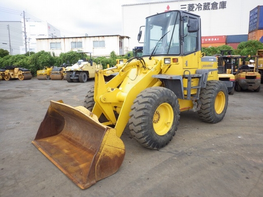 ขาย KOMATSU WA100-3E นำเข้าจากญี่ปุ่น โทร.090-986-2521 อ๊อบ