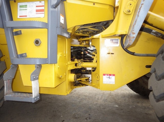 ขาย KOMATSU WA100-3E นำเข้าจากญี่ปุ่น โทร.090-986-2521 อ๊อบ