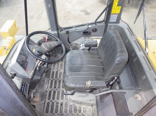 ขาย KOMATSU WA100-3E นำเข้าจากญี่ปุ่น โทร.090-986-2521 อ๊อบ