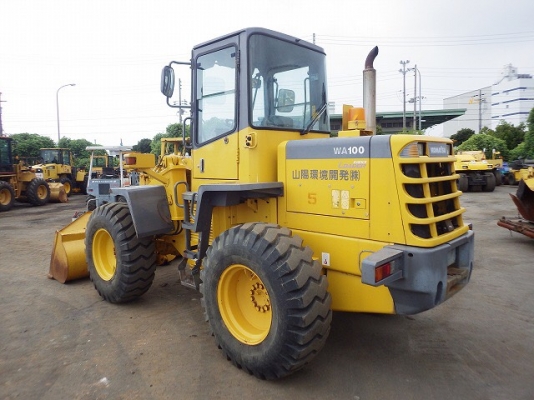 ขาย KOMATSU WA100-3E นำเข้าจากญี่ปุ่น โทร.090-986-2521 อ๊อบ