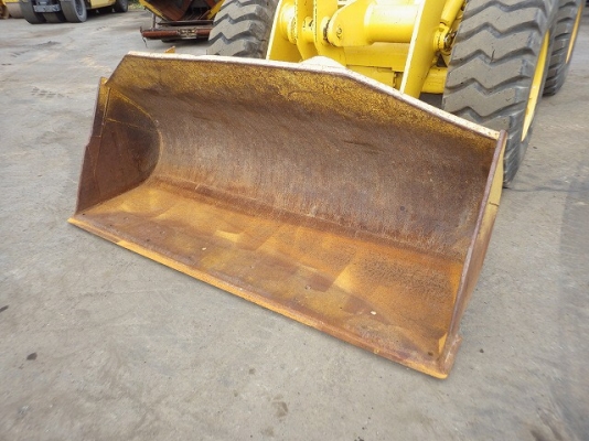 ขาย KOMATSU WA100-3E นำเข้าจากญี่ปุ่น โทร.090-986-2521 อ๊อบ
