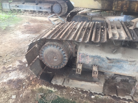 รถแบคโฮ  komatsu  200-3