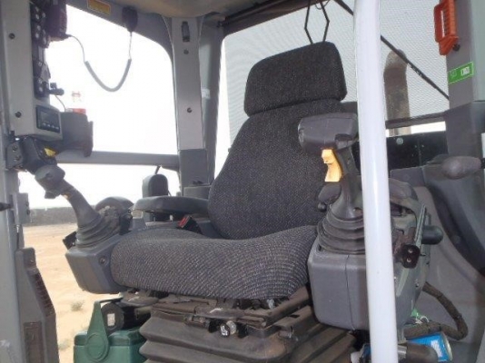 CAT 140M ปี2010 ใช้งาน6,800ชม. รถอยู่อเมริกา นำเข้าง่ายๆครับ ราคาดีๆ  รอของไม่นาน 092-929-9942 ธีรเทพ (แบงค์)