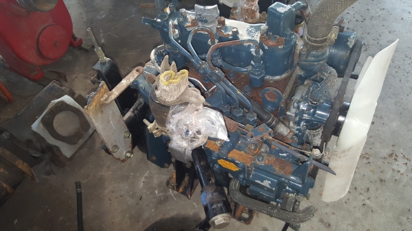 3 สูบ คูโบต้า D 927