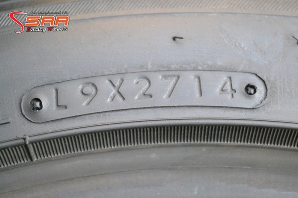 NITTO NT05 235/40R18 ปี14 เส้นละ 3,500 บาท