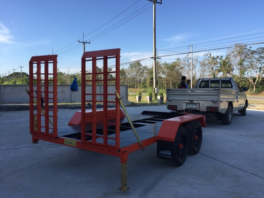 ผลิตและจำหน่าย เทรลเลอร์ บรรทุก รถไถ แม็คโฮ ผลิตและจำหน่าย เทรลเลอร์ บรรทุก รถไถ แม็คโฮ