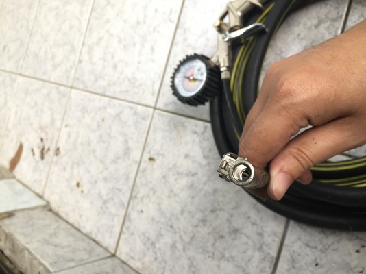 ขายสายลมหนายาว8เมตรพร้อมเกจเติมลม ของใหม่