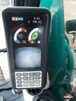 ขายดาวน์ รถแบ็คโฮ KOBELCO SK200 Mark 10 รุ่นใหม่ล่าสุดจำนวนสองคัน