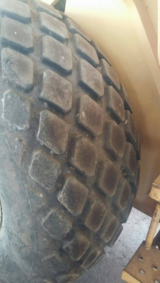 ขายรถบด ยี่ห้อcaterpillar รุ่น CS-563 ขนาด10ตัน 2เพลา มีทะเบียน รถใช้งานได้เลยขาย720000บ.