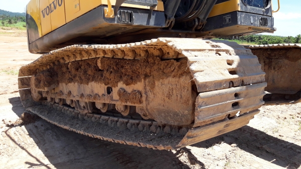 ขายรถแบ็คโฮ VOLVO EC210B PRIME ใช้งาน 9,563 ชั่วโมง สภาพดี พร้อมใช้งาน