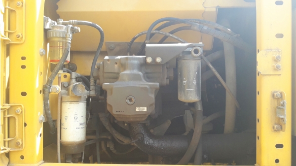 ขายรถแบ็คโฮ KOMATSU PC200-8 สภาพพร้อมใช้งาน ส่งฟรีถึงบ้าน