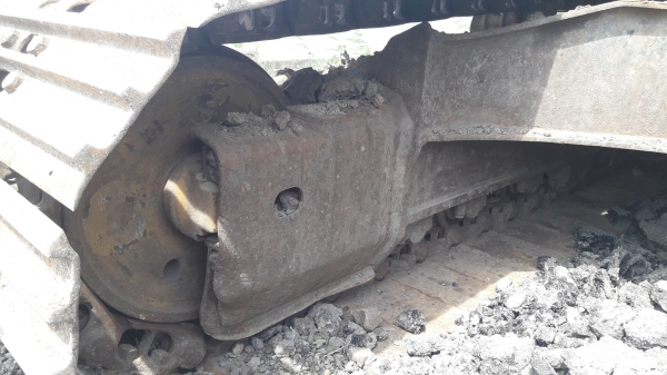 ขายรถแบ็คโฮ KOMATSU PC200-8 สภาพพร้อมใช้งาน ส่งฟรีถึงบ้าน