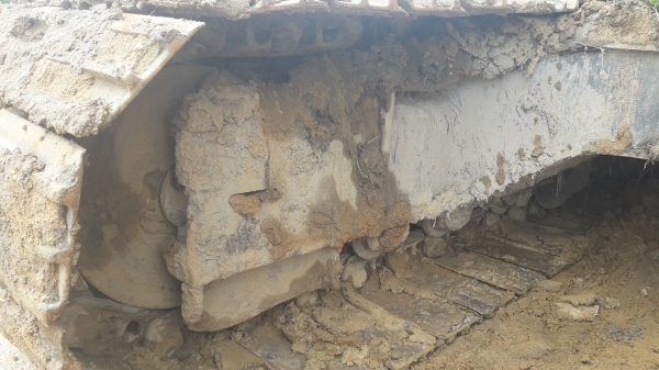 ขายรถแบ็คโฮ KOBELCO SK200-6 YN07 เก่านอกผ่านการใช้งานในไทย  สภาพดี ระบบทำงานสมบูรณ์ราคาไม่แรง