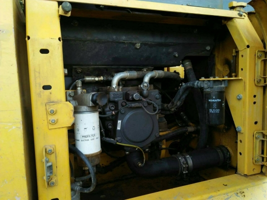 ขายรถแบคโฮ KOMATSU PC160-8 9000 ชม.เอกสารเล่ม ราคา 1250000