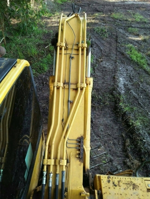 ขายรถแบคโฮ KOMATSU PC160-8 9000 ชม.เอกสารเล่ม ราคา 1250000