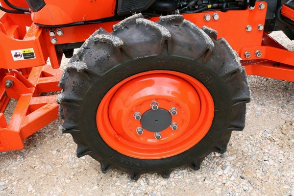 คูโบต้า L3008DT 4 WD..ดันดินหน้า ผานหลัง