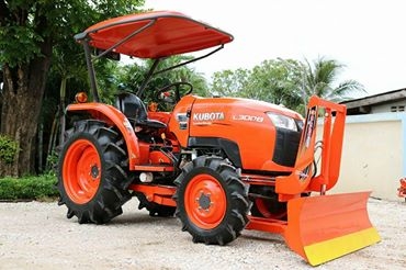 คูโบต้า L3008DT 4 WD..ดันดินหน้า ผานหลัง