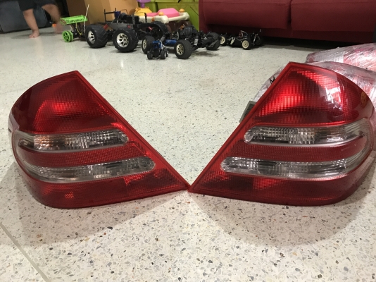 ไฟท้าย BENZ W203 เก่าญี่ปุ่นเเท้สภาพสวยหลอดครบ