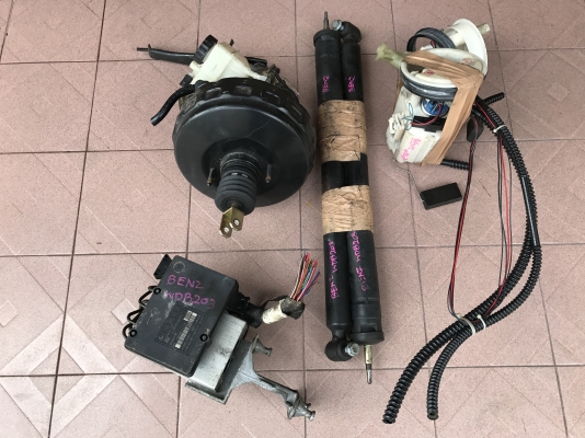 อะไหล่ BENZ W203 เก่านอกนิดหน่อยครับสอบถามได้ครับ