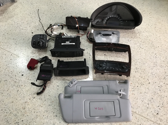 อะไหล่ BENZ W203 เก่านอกนิดหน่อยครับสอบถามได้ครับ