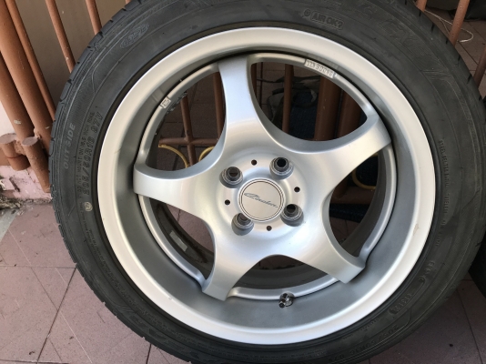 ล้อเเท้ ENKEI 16กว้าง7นิ้วอ๊อฟ32 4รู100สีเดิมๆยุ่นติดยางปี12ดอกเเน่นๆใส่วิ่งได้เรยครับ