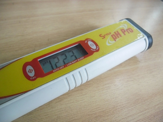 ปากกาวัดค่า พี-เอช แบบดิจิตอล รุ่น pH Senz Pro Made in Singapore ปากกาวัดค่า พี-เอช แบบดิจิตอล รุ่น pH Senz Pro Made in Singapore