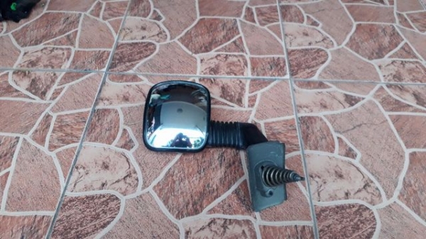 กระจกมองมุม อีชูซุ ทรูเปอร์ มือสองจากญี่ปุ่น