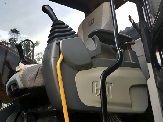 ขายรถแบ็คโฮ CAT 320D Japan แท้ ใช้งาน 7 พันชั่วโมง สภาพดี ทำงานสมบูรณ์ทุกระบบ