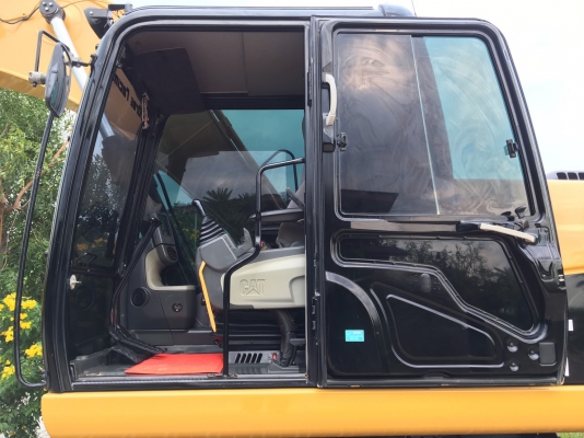 ขายรถแบ็คโฮ CAT 320D JAPAN แท้ ใช้งาน 7,3xx ชั่วโมง สภาพนางฟ้า พร้อมใช้งาน ขายรถแบ็คโฮ CAT 320D JAPAN แท้ ใช้งาน 7,3xx ชั่วโมง สภาพนางฟ้า พร้อมใช้งาน