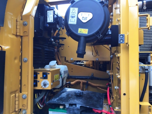 ขายรถแบ็คโฮ CAT 320D JAPAN แท้ ใช้งาน 7,3xx ชั่วโมง สภาพนางฟ้า พร้อมใช้งาน ขายรถแบ็คโฮ CAT 320D JAPAN แท้ ใช้งาน 7,3xx ชั่วโมง สภาพนางฟ้า พร้อมใช้งาน