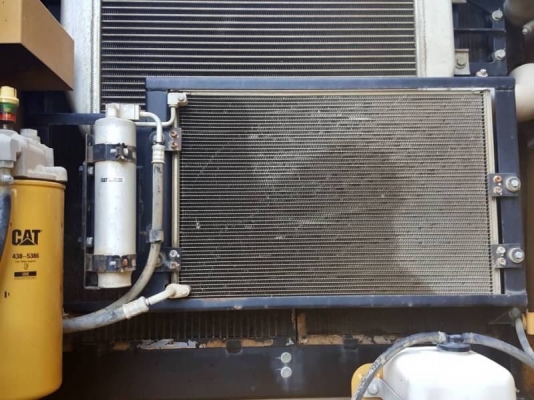 ขายด่วน!! Caterpillar  320D Japan เก่านอกไม่เคยลงงานในไทย 7xxx ชม. สวยสมบูรณ์แบบตามรุ่น