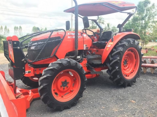 ขายรถไถคูโบต้า M6040Su พร้อมอุปกรณ์  รถทำงาน 1,200 ชั่วโมง สภาพนางฟ้า #ราคา 568,000 บาท#โทร 081-