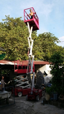 แมนลิฟ ลิฟทำงานสวยๆพร้อมใช้