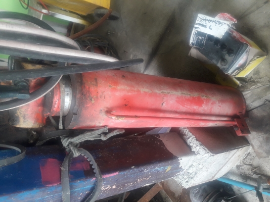 ขายกระบอกเครน 5 ตัน ของ UNIC 9000บาท