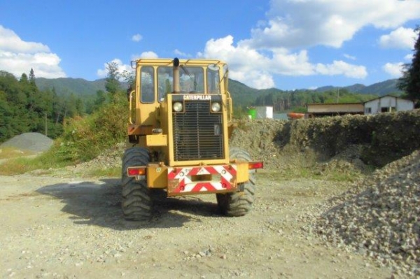 รถตักล้อยาง CAT 936 E ปี รถตักล้อยาง CAT 936 E ปี