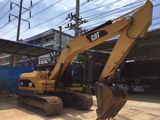 ขายด่วน!! Cat 320D Spec  japan ไมล์ ชม. 6,700 สภาพสวยๆๆค่ะ
