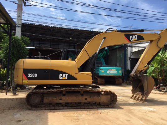 ขายด่วน!! Cat 320D Spec  japan ไมล์ ชม. 6,700 สภาพสวยๆๆค่ะ