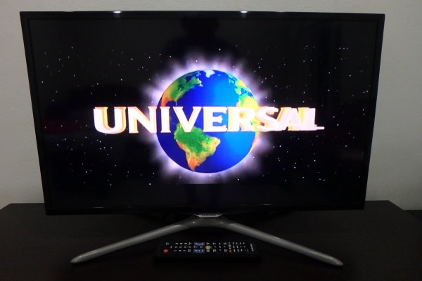 Samsung LED SMART TV 32 นิ้ว รุ่น UA32F5500 Full HD สภาพใหม่
