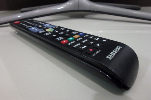 Samsung LED SMART TV 32 นิ้ว รุ่น UA32F5500 Full HD สภาพใหม่