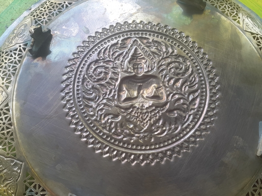 ถาดทองเหลือง ขนาด 18 " ลายเทพพนม 12 นักกษัตริย์ ฉลุลาย สวยๆๆ ใบละ 2,500