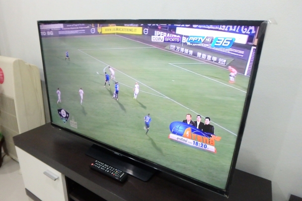 LED Digital TV Samsung รุ่น UA40H4200AK ขนาด 40 นิ้ว มีรีโมท สภาพใหม่