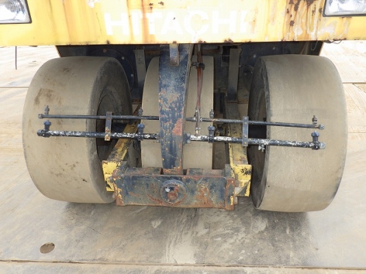 7ล้อ DYNAPAC RT200W-C ถูกๆดีครับ ปี1997 4,000ชม. นำเข้าตรงจากญี่ปุ่น ไม่แพงๆ 092-929-9942 ธีรเทพ