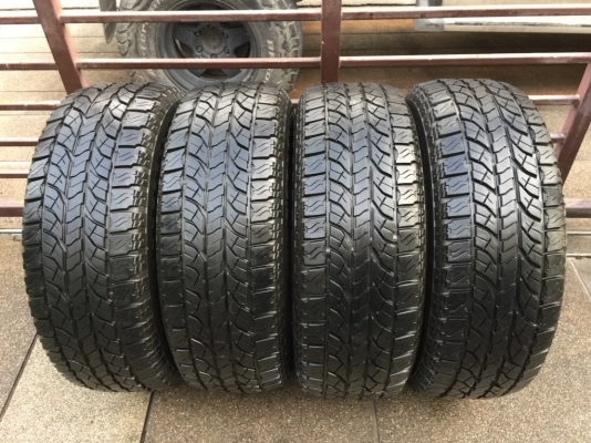 ยาง All Yokohama 265 65 17 ปลายปี15 ดอกเต็ม ไม่มีปะ ใช้ยาว ราคาไม่แพง ยาง All Yokohama 265 65 17 ปลายปี15 ดอกเต็ม ไม่มีปะ ใช้ยาว ราคาไม่แพง